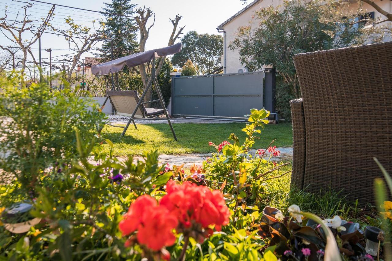 Wine Garden Holiday Home PUY 외부 사진