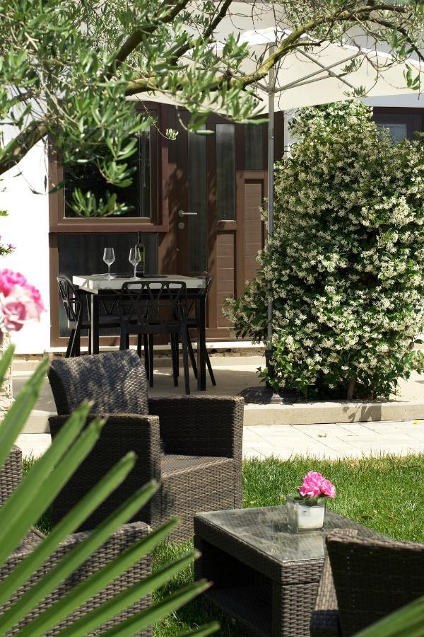 Wine Garden Holiday Home PUY 외부 사진